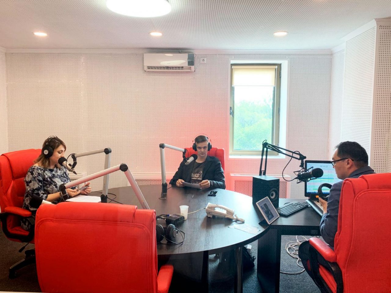 staff.am կարիերայի առաջատար հարթակն արդեն Ղազախստանում է` HireBee բրենդով և hirebee.kz օնլայն հարթակով
