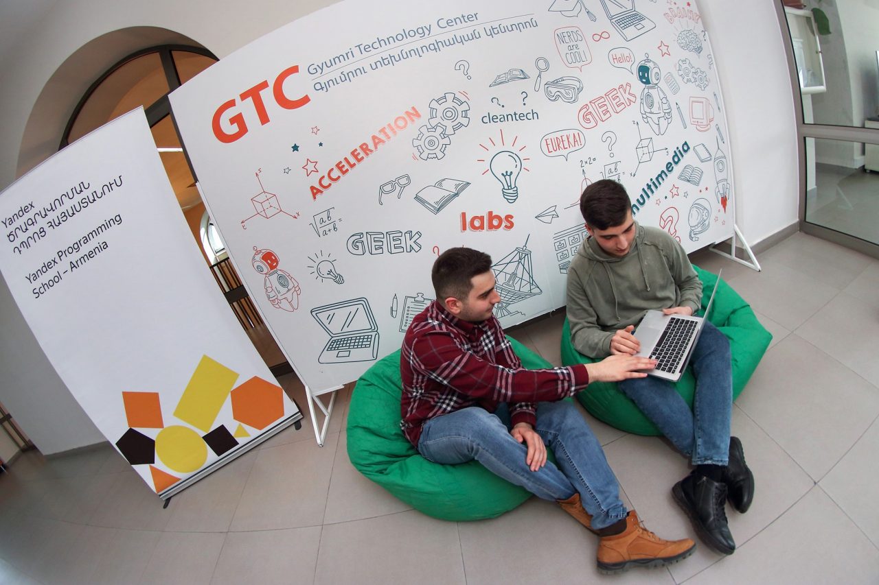 «Yandex»-ի միջազգային ծրագրավորման դպրոցում սկսվել է հայտերի ընդունումը